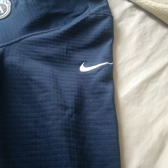 Nike long sleeve - Picture 3 of 4
